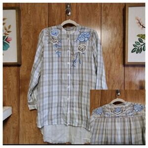 Kyla Seo Embroidered Plaid Floral Long Sleeve Shirt Size Small NWT